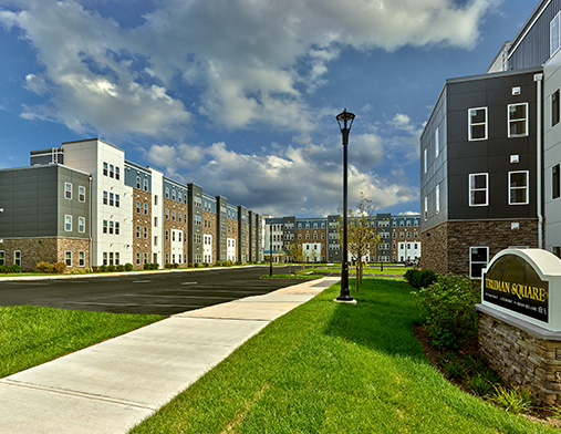 Trumansquare 11